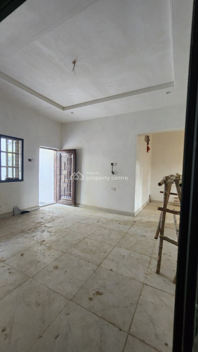 Brand New Standard Four (4) Units of Two (2) Bedrooms Flat, Off Oron Road, Uyo, Akwa Ibom, Block of Flats for Sale