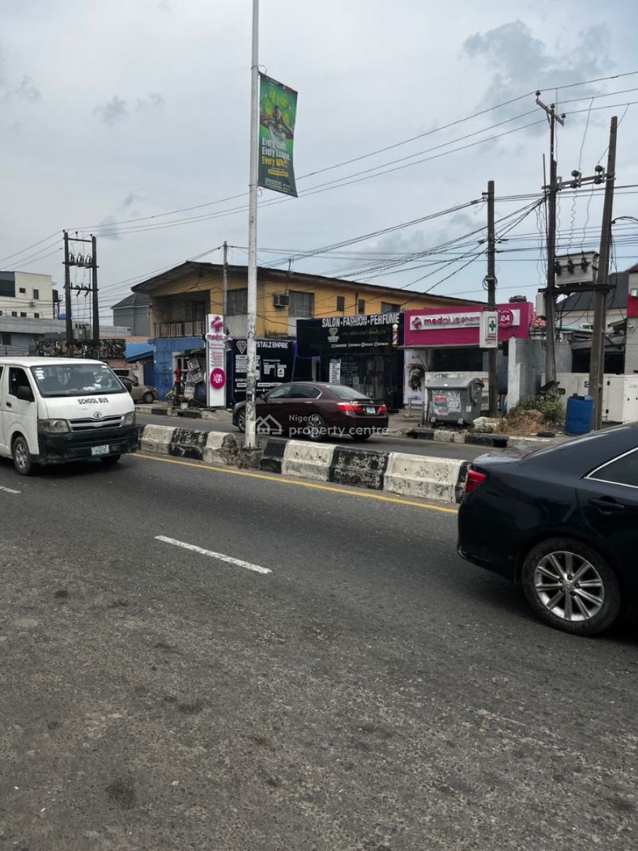 Bungalow Suitable for Commercial Purposes, Surulere, Lagos, Detached Bungalow for Sale