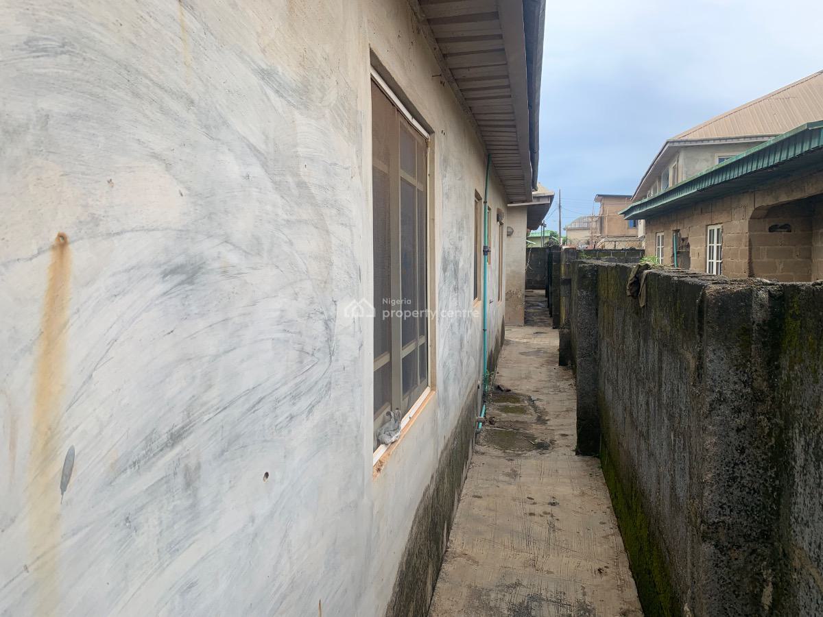 Well Maintained 3nos of Miniflat Plus Single Roomself Contained, Gas Line Road, Magboro, Ogun, Detached Bungalow for Sale
