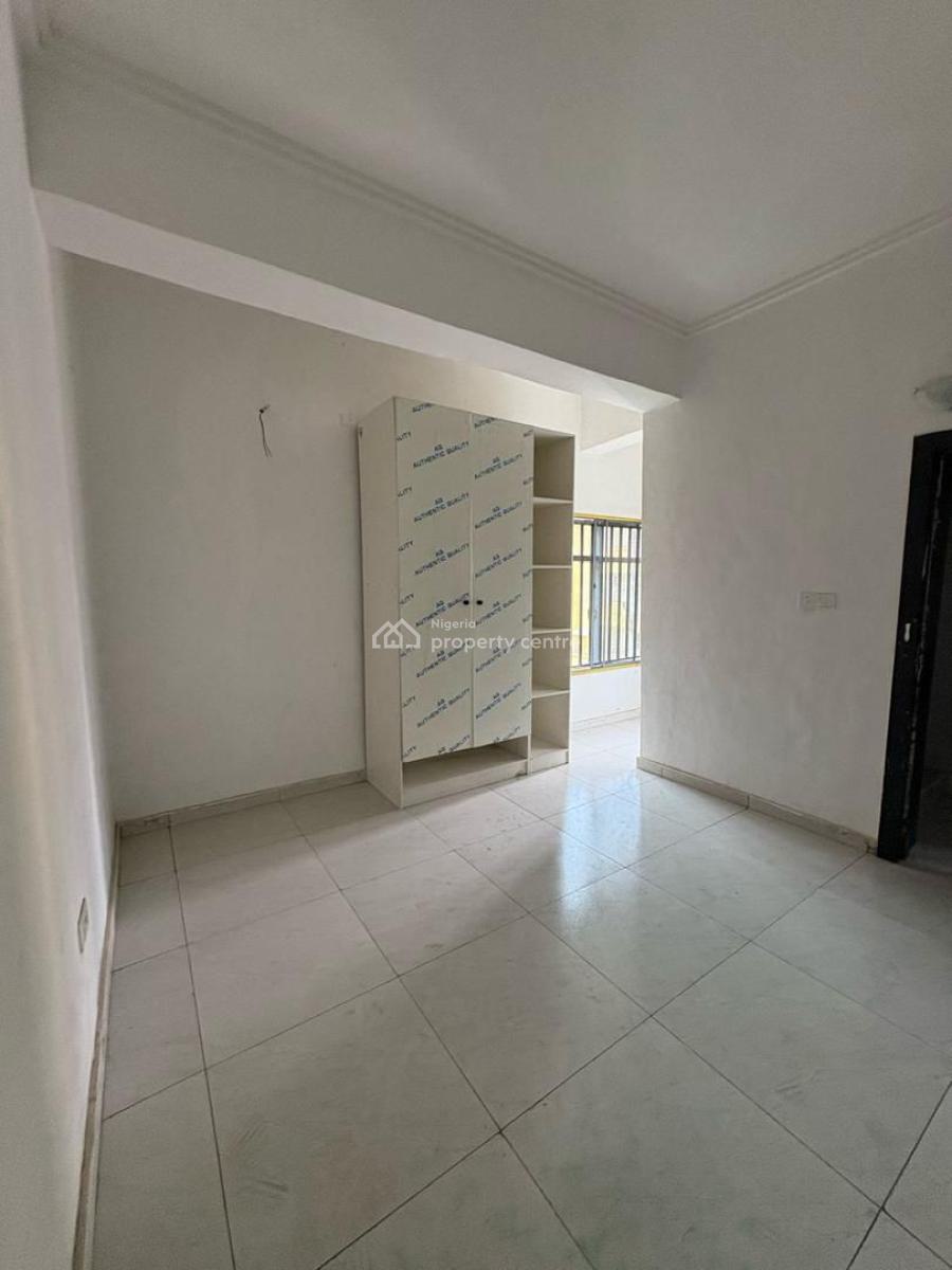 Spacious 3bedroom Inside an Estate, Osapa London, Osapa, Lekki, Lagos, Flat / Apartment for Rent