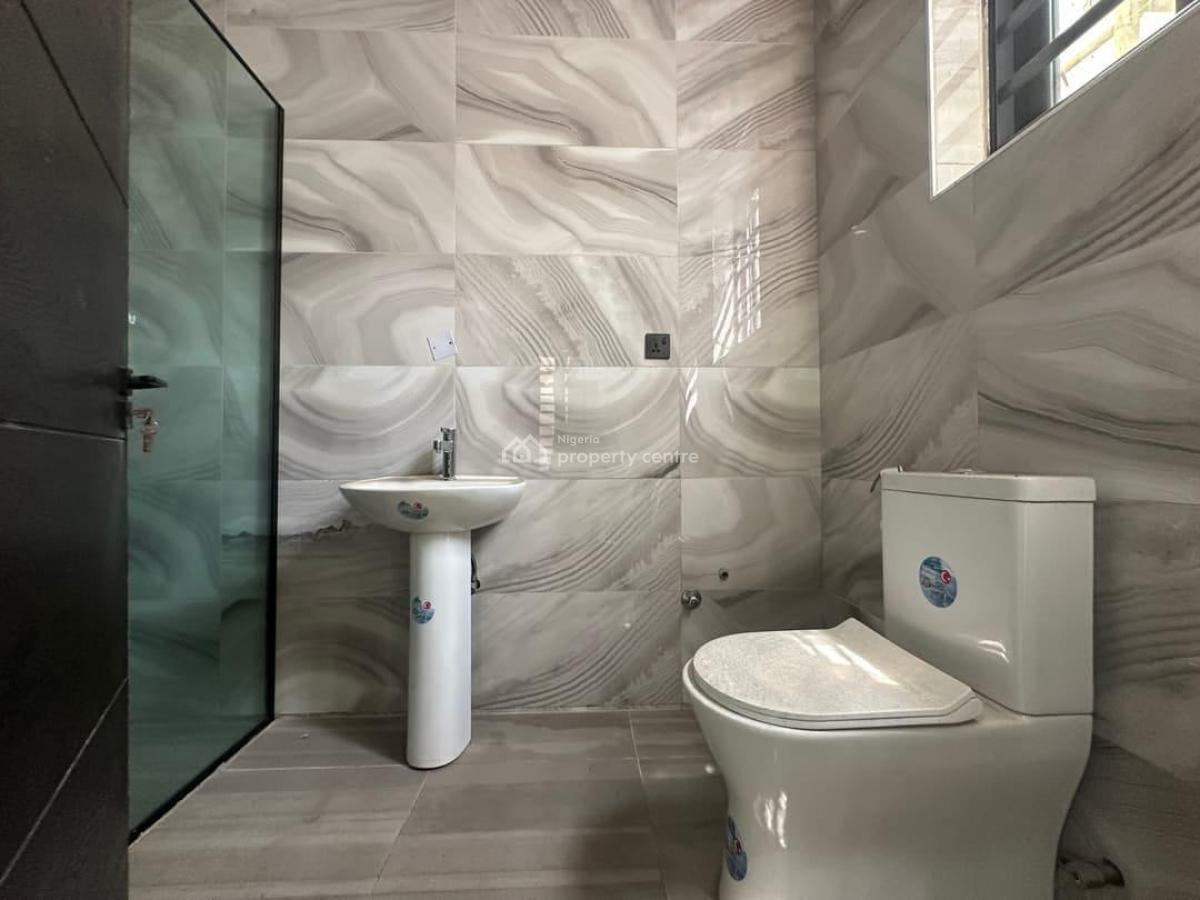 5 Bedroom Fully Detached House with Bq in Lekki, Ikota, Lekki, Lagos, Detached Duplex for Sale