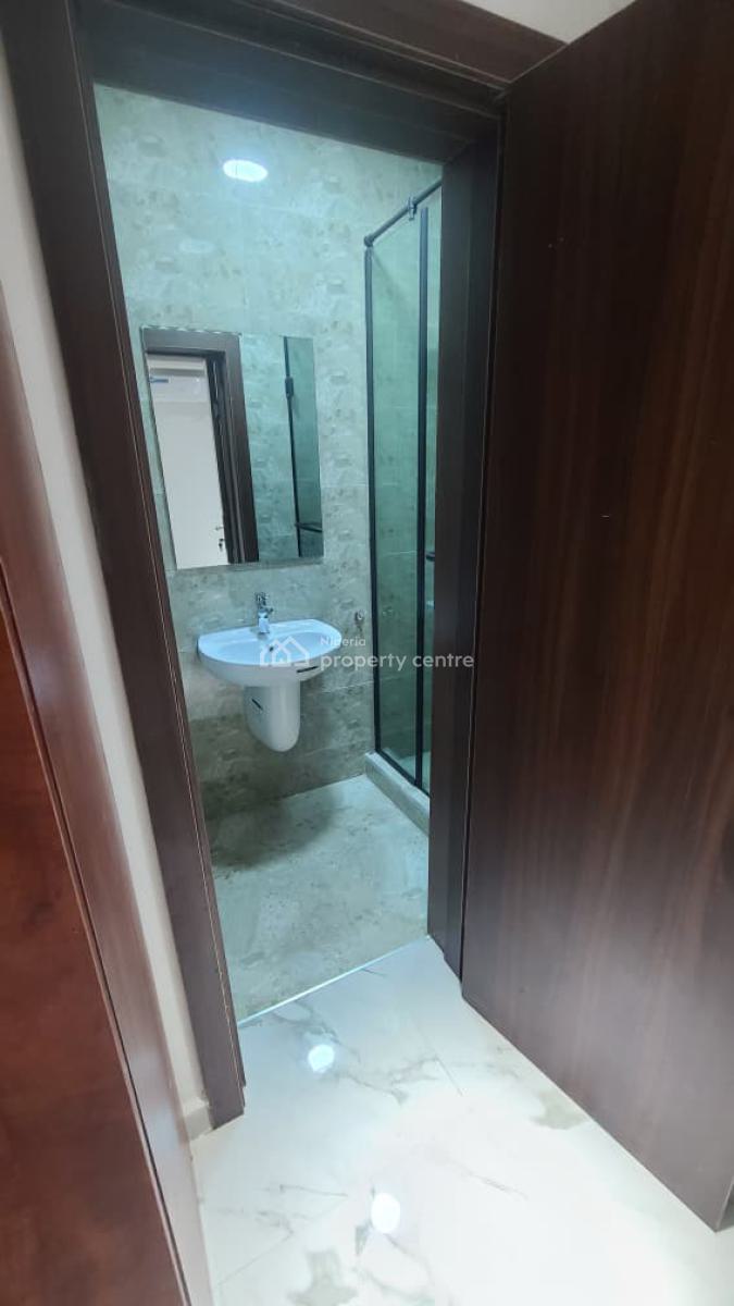 Brand New Semi-furnished 2 Bedroom Apartment, Osapa, Lekki, Lagos, Flat / Apartment for Rent