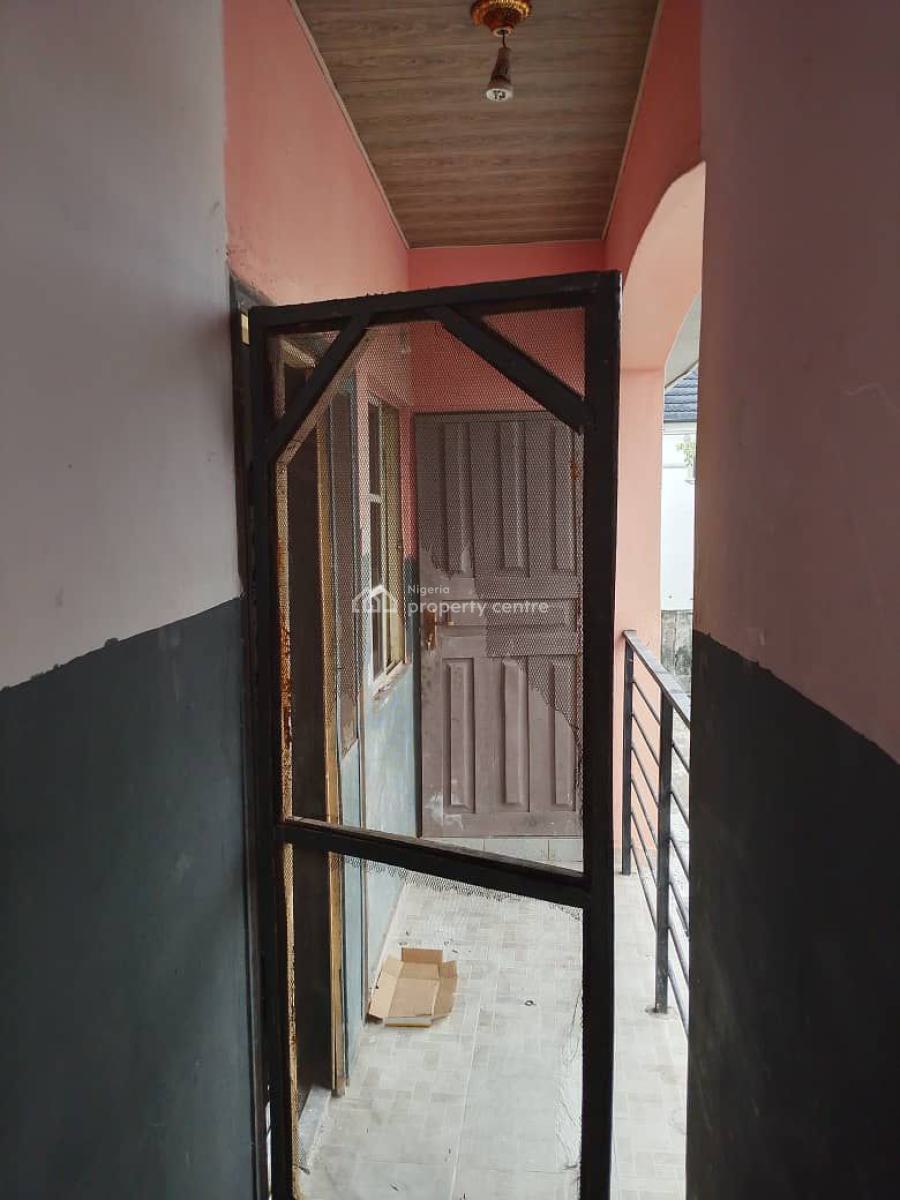Executive and Well Maintained 2 Bedroom Apartment, Behind Davitech Filling Station Phase 2, Oribanwa, Ibeju Lekki, Lagos, Flat / Apartment for Rent