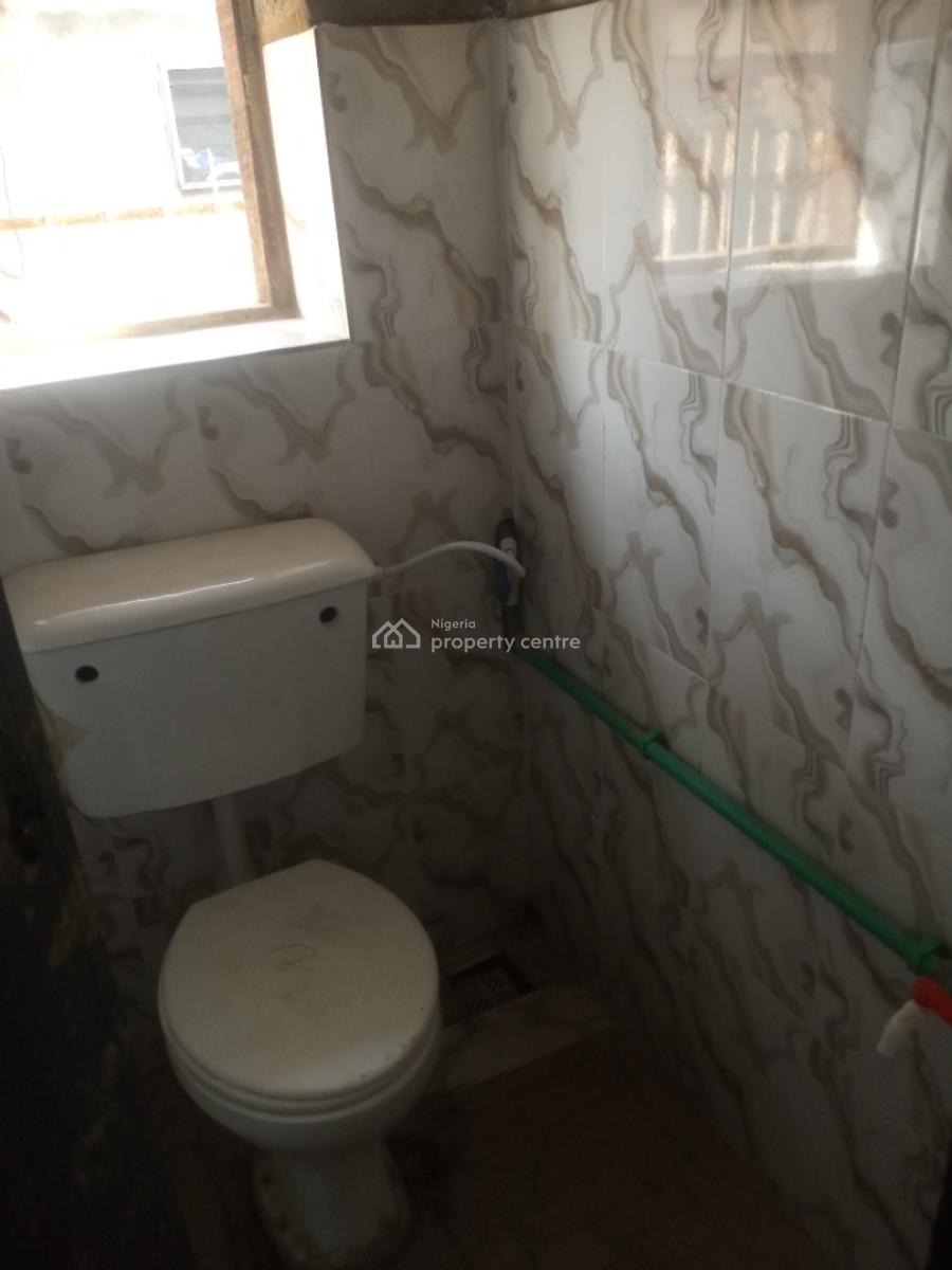 Room Self, Off Adetola, Aguda, Surulere, Lagos, Self Contain (single Rooms) for Rent