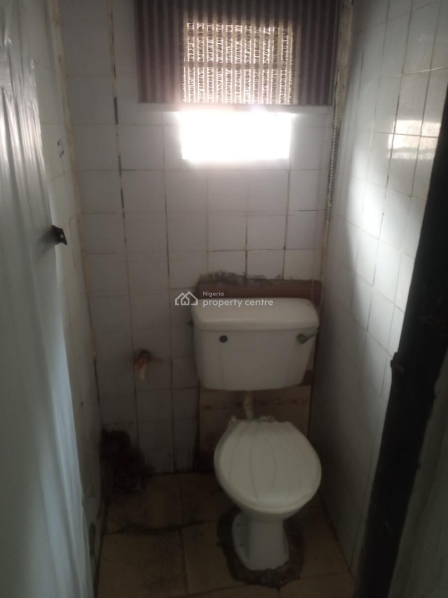 Self Contain Room, Off Adetola, Aguda, Surulere, Lagos, Self Contain (single Rooms) for Rent