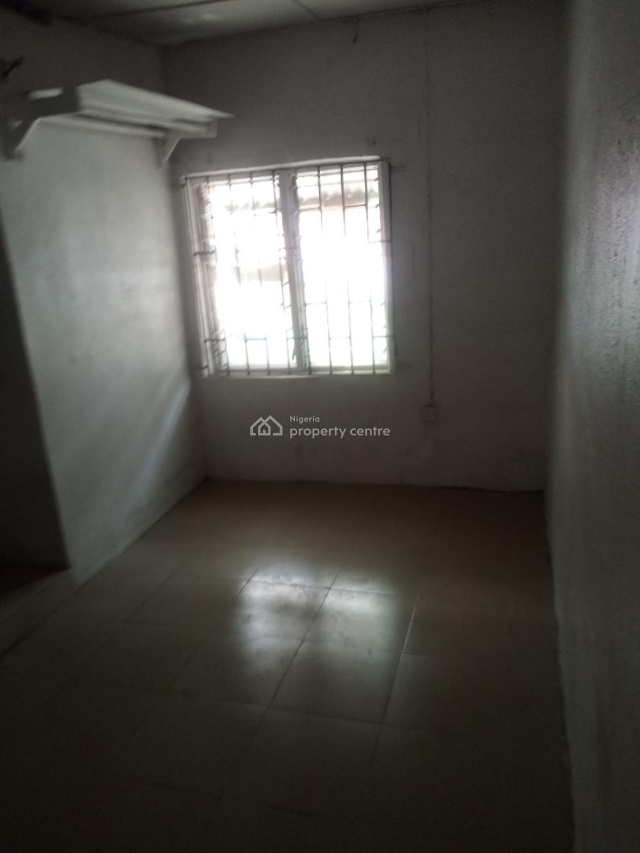 Self Contain Room, Off Adetola, Aguda, Surulere, Lagos, Self Contain (single Rooms) for Rent
