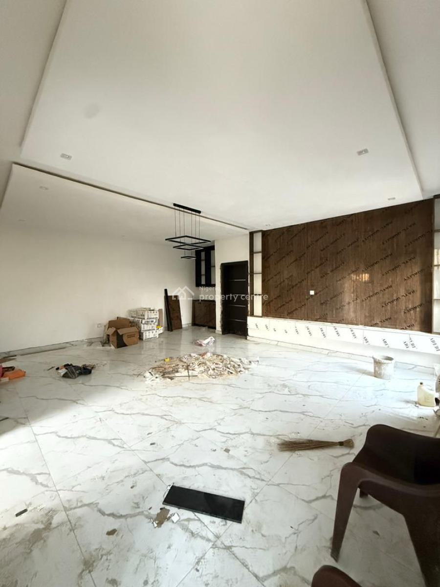 4 Bedroom Semi Detached Duplex with a Room Bq, Kolapo Ishola Gra, Akobo, Ibadan, Oyo, Semi-detached Duplex for Sale