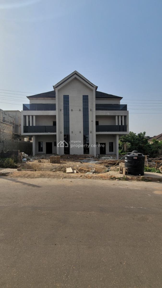 4 Bedroom Semi Detached Duplex with a Room Bq, Kolapo Ishola Gra, Akobo, Ibadan, Oyo, Semi-detached Duplex for Sale