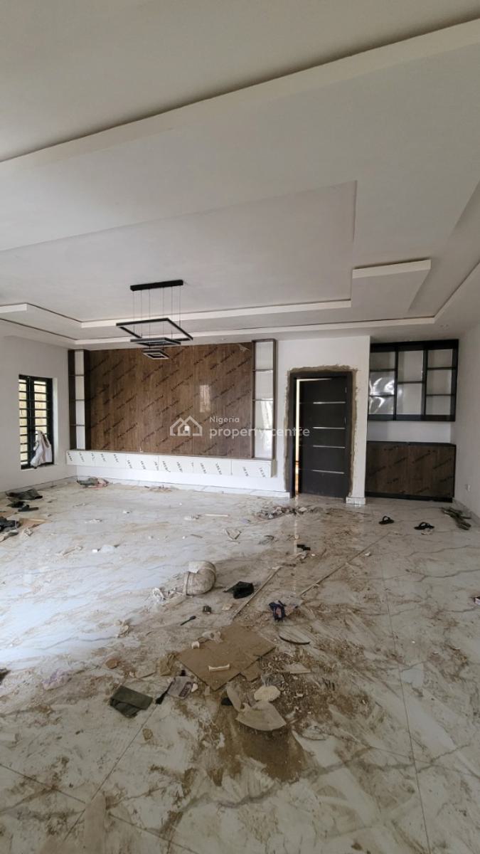 4 Bedroom Semi Detached Duplex with a Room Bq, Kolapo Ishola Gra, Akobo, Ibadan, Oyo, Semi-detached Duplex for Sale