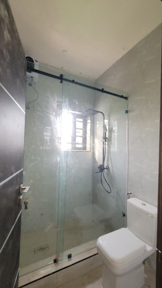 4 Bedroom Semi Detached Duplex with a Room Bq, Kolapo Ishola Gra, Akobo, Ibadan, Oyo, Semi-detached Duplex for Sale