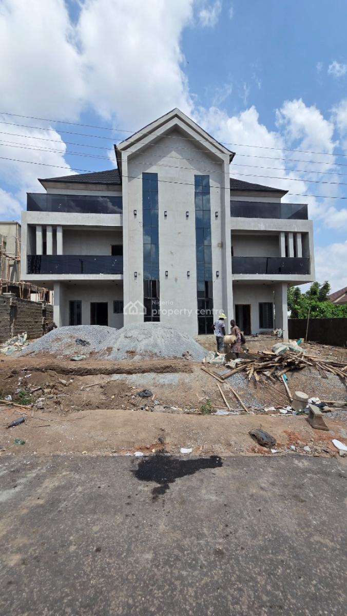 4 Bedroom Semi Detached Duplex with a Room Bq, Kolapo Ishola Gra, Akobo, Ibadan, Oyo, Semi-detached Duplex for Sale