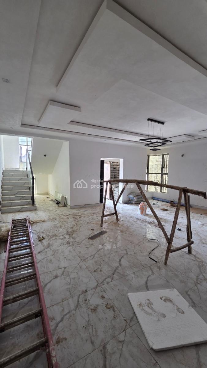 4 Bedroom Semi Detached Duplex with a Room Bq, Kolapo Ishola Gra, Akobo, Ibadan, Oyo, Semi-detached Duplex for Sale