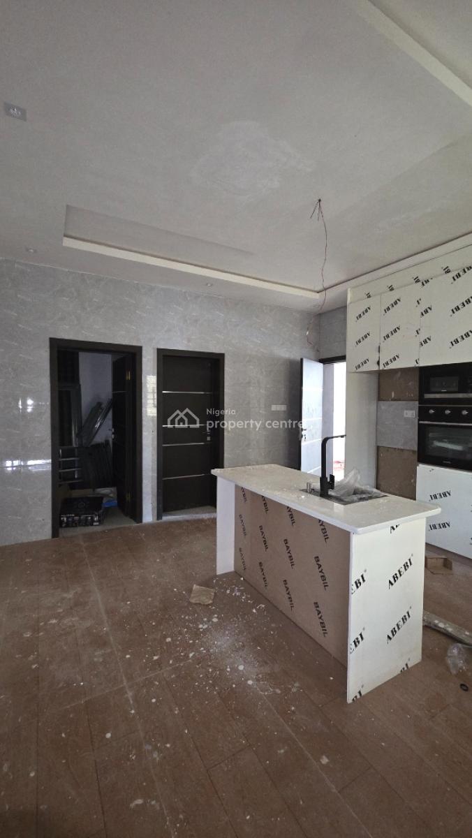 4 Bedroom Semi Detached Duplex with a Room Bq, Kolapo Ishola Gra, Akobo, Ibadan, Oyo, Semi-detached Duplex for Sale