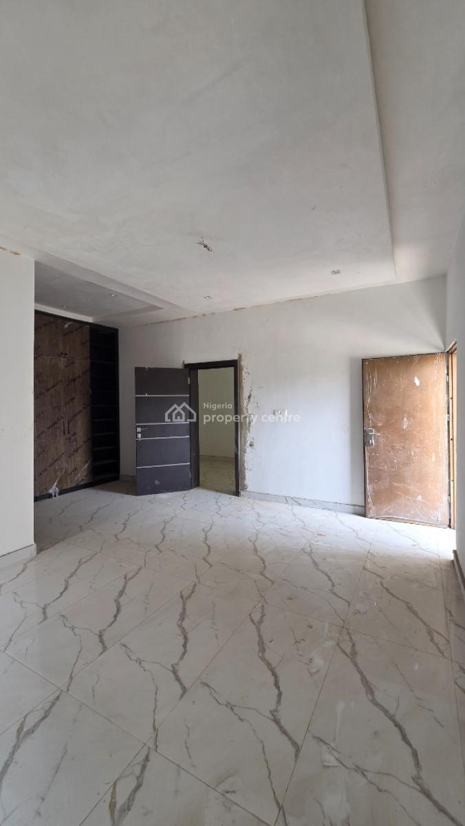 4 Bedroom Semi Detached Duplex with a Room Bq, Kolapo Ishola Gra, Akobo, Ibadan, Oyo, Semi-detached Duplex for Sale