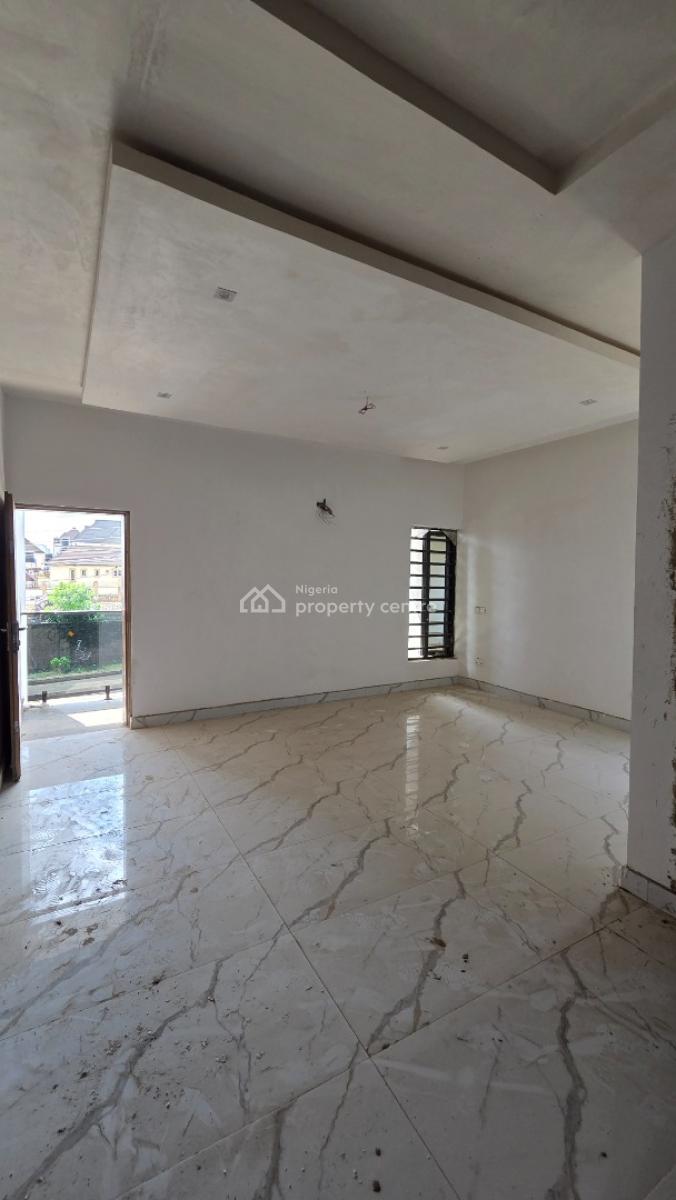 4 Bedroom Semi Detached Duplex with a Room Bq, Kolapo Ishola Gra, Akobo, Ibadan, Oyo, Semi-detached Duplex for Sale