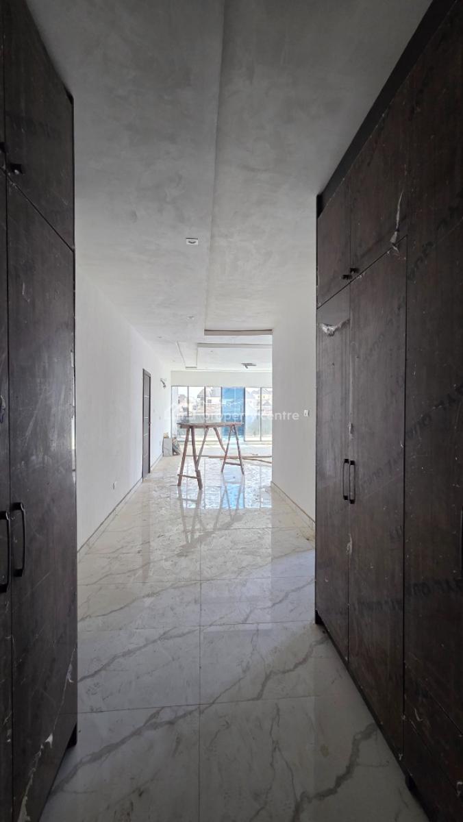 4 Bedroom Semi Detached Duplex with a Room Bq, Kolapo Ishola Gra, Akobo, Ibadan, Oyo, Semi-detached Duplex for Sale