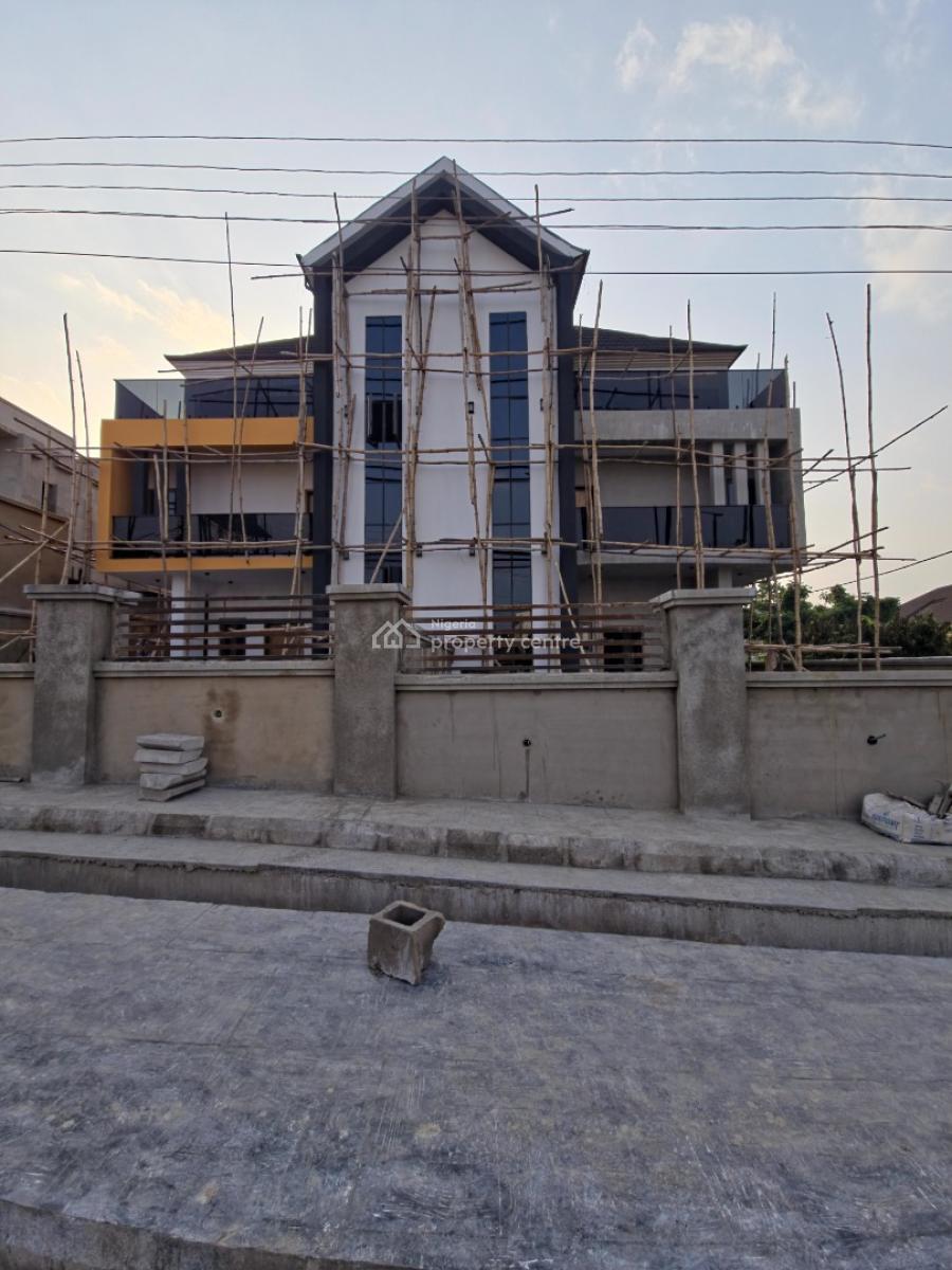 4 Bedroom Semi Detached Duplex with a Room Bq, Kolapo Ishola Gra, Akobo, Ibadan, Oyo, Semi-detached Duplex for Sale