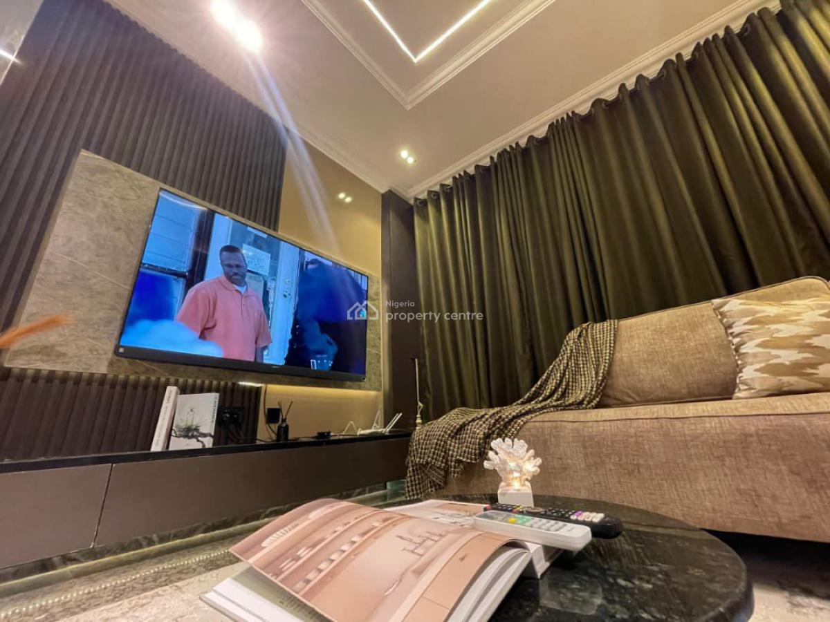 Luxury 1 Bedroom Apartment, Lekki Phase 1, Lekki, Lagos, Flat / Apartment Short Let