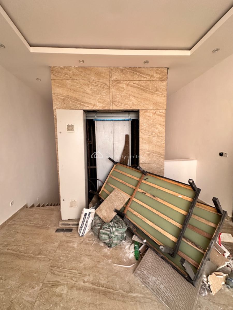 Brand New 3bedroom Apartment, Lekki Right Side Close to Oniru, Lekki Phase 1, Lekki, Lagos, Terraced Bungalow for Rent