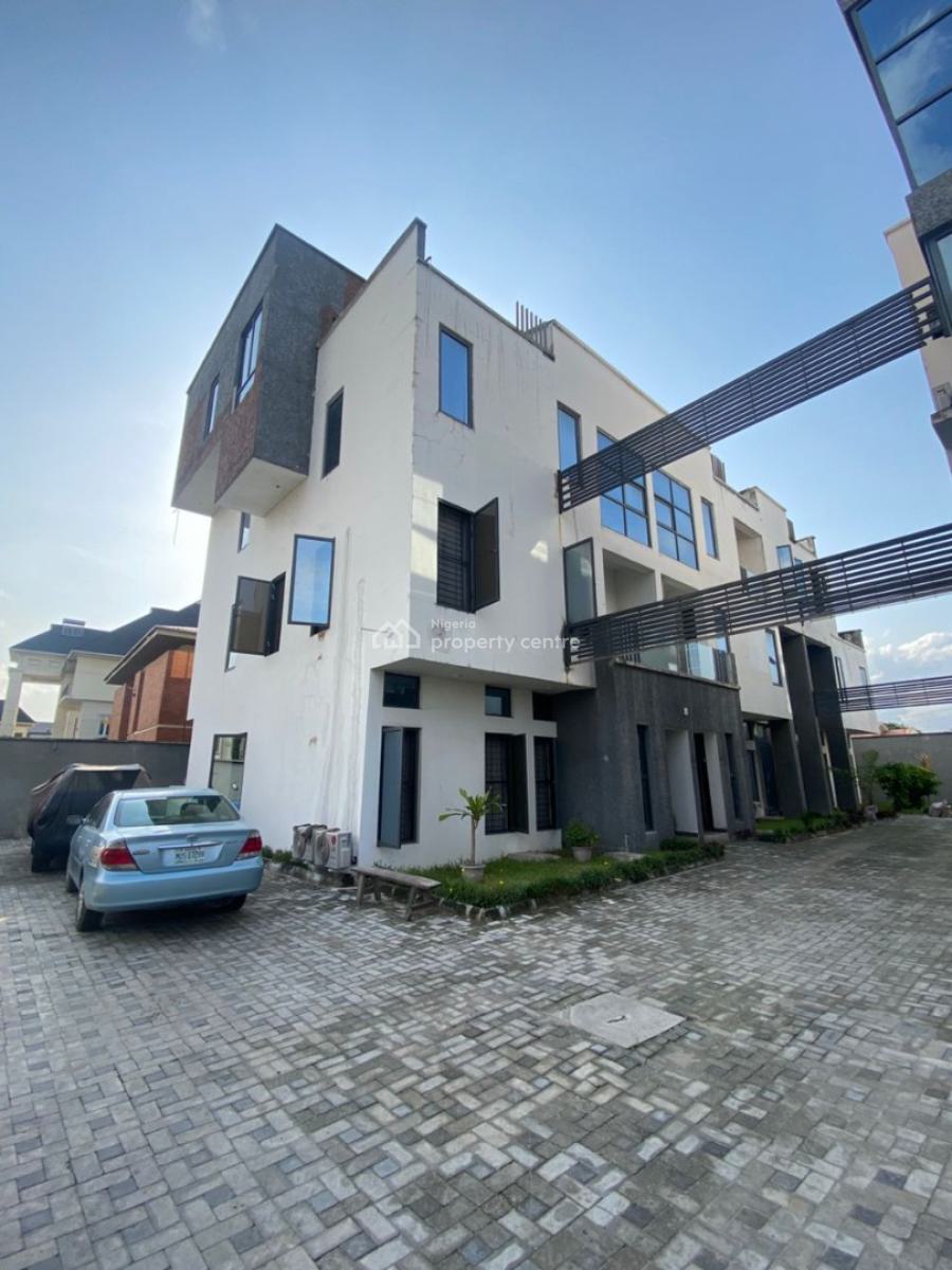 Spacious 3-bedroom Terrace Apartment with a Room Service Quarters, Lekki-right, Elf, Lekki, Lagos, Terraced Duplex for Rent