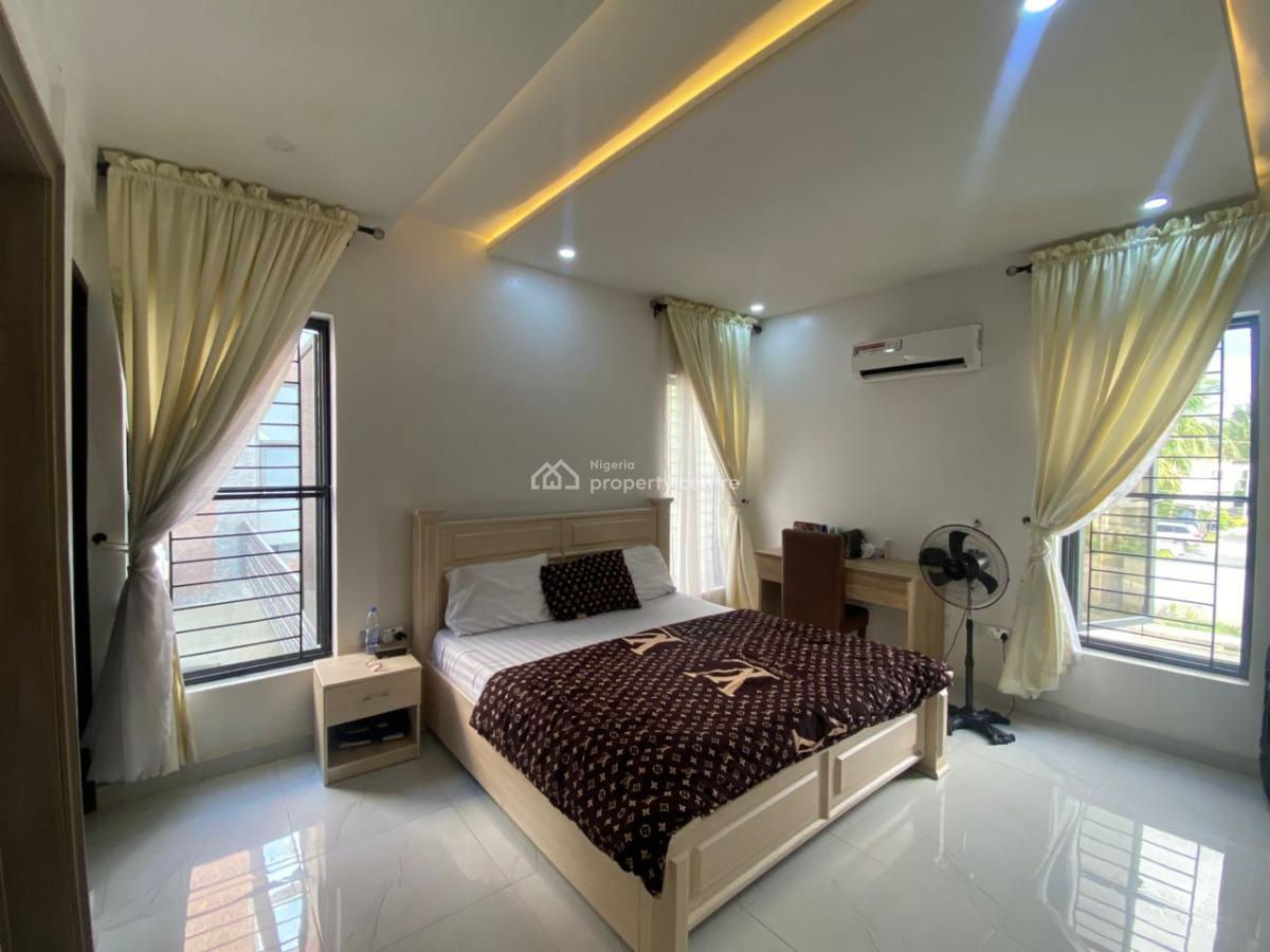 Spacious 3-bedroom Terrace Apartment with a Room Service Quarters, Lekki-right, Elf, Lekki, Lagos, Terraced Duplex for Rent