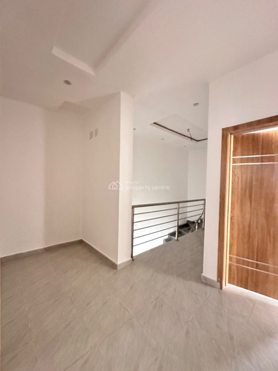 Large 4bedroom Duplex with Swimming Pool, Ologolo Axis, Lekki, Lagos, Semi-detached Duplex for Sale