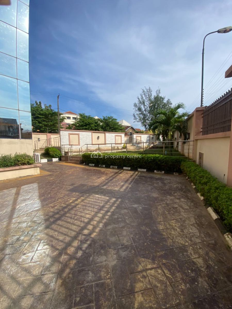 Well-maintained Block of 7 Units of 3-bedroom Flats, Each with Bq, Ikoyi, Lagos, Flat / Apartment for Rent
