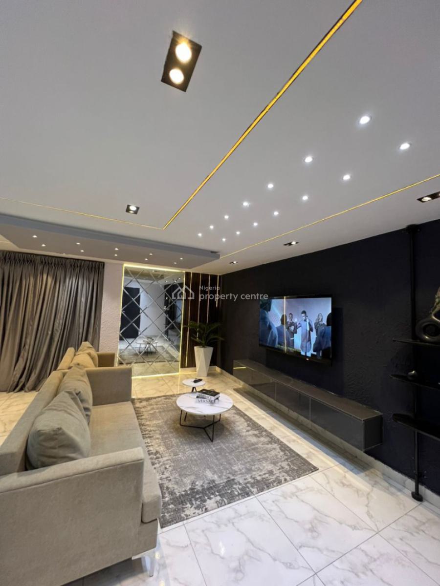 Luxury One Bedroom Apartment, Lekki, Lagos, Flat / Apartment Short Let