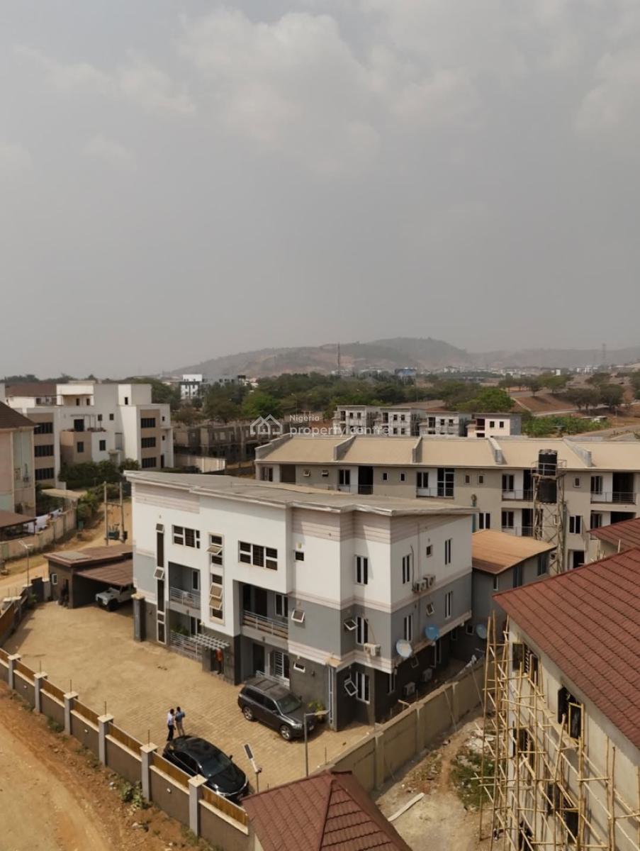 Unit Apartment, Serene, Jahi, Abuja, Block of Flats for Sale