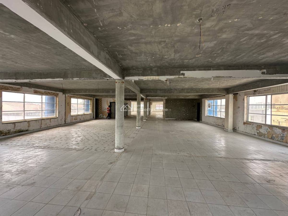 477 Sqm Prime Commercial Space on 3 Floor, Along Lekki Expressway, Lagos Nigeria, Vgc, Lekki, Lagos, Plaza / Complex / Mall for Rent