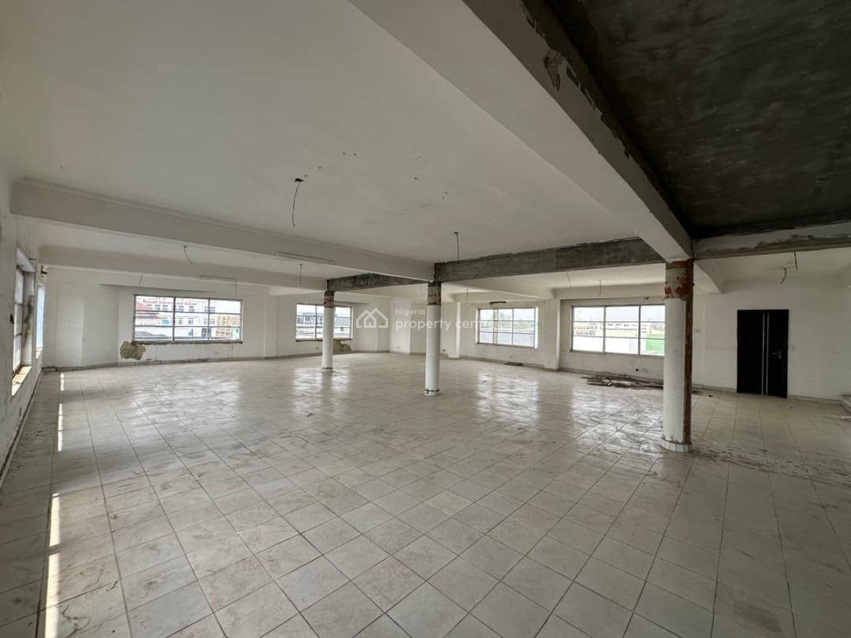 477 Sqm Prime Commercial Space on 3 Floor, Along Lekki Expressway, Lagos Nigeria, Vgc, Lekki, Lagos, Plaza / Complex / Mall for Rent