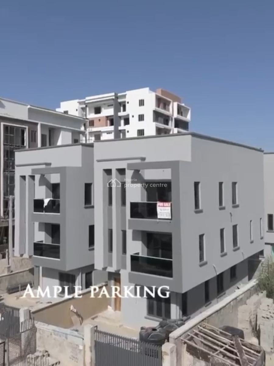 4 Bedroom Massive Walk-in Closet ⁠fully Fitted Kitchen, Family Lounge, Lekki Phase 1, Lekki, Lagos, Detached Duplex for Sale