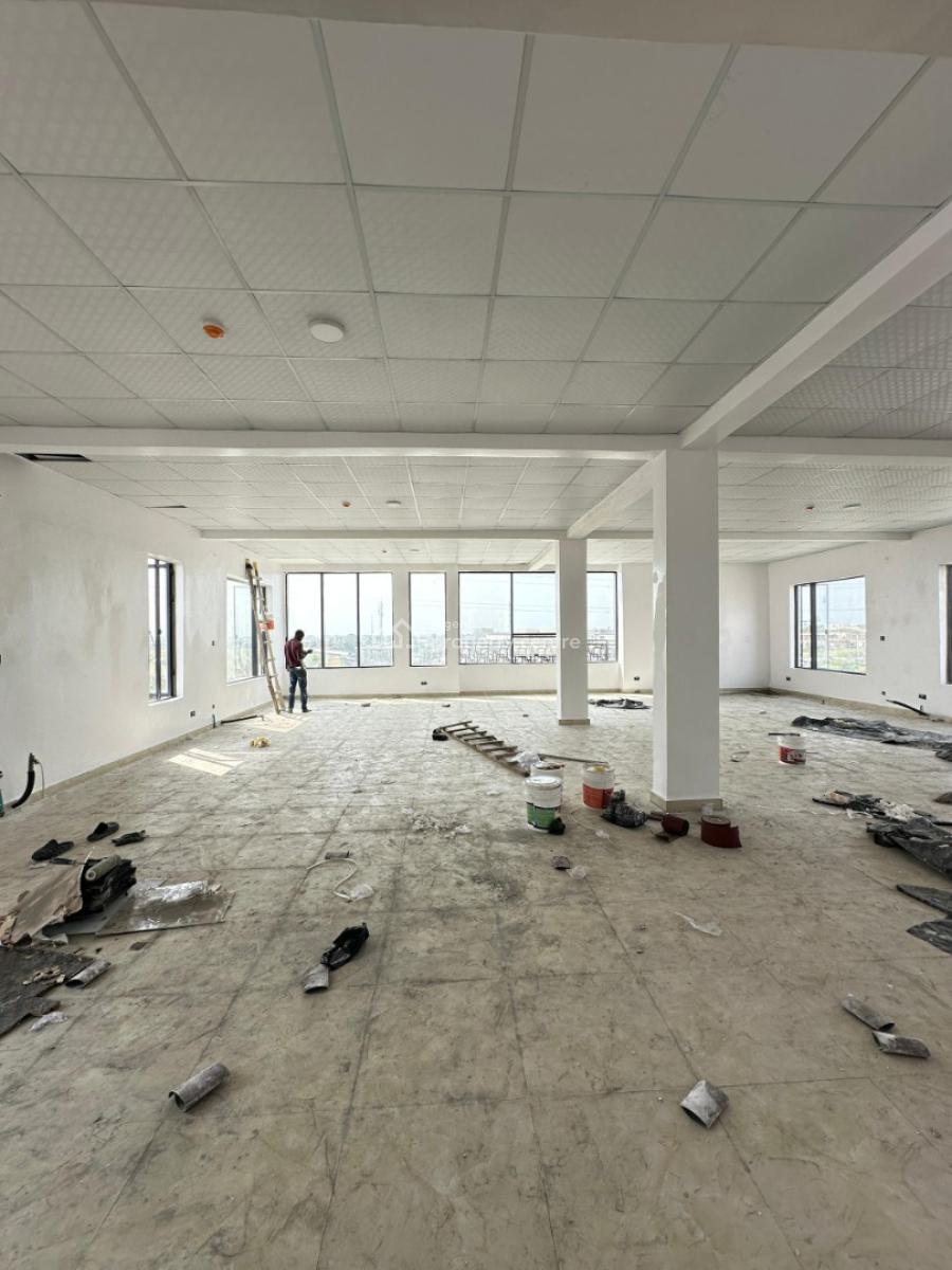 a Whole Complex Building in a Strategic Location Facing Lekki-epe Exps, Stra Location Facing Lekki-epe Expressway & a Direct Linked Road Ikate, Lekki, Lagos, House for Sale