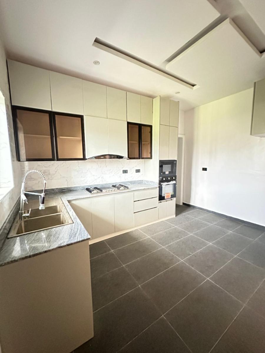 3 Bedroom Apartment with Bq, Elevator and Swimming Pool, Victoria Island (vi), Lagos, Flat / Apartment for Sale