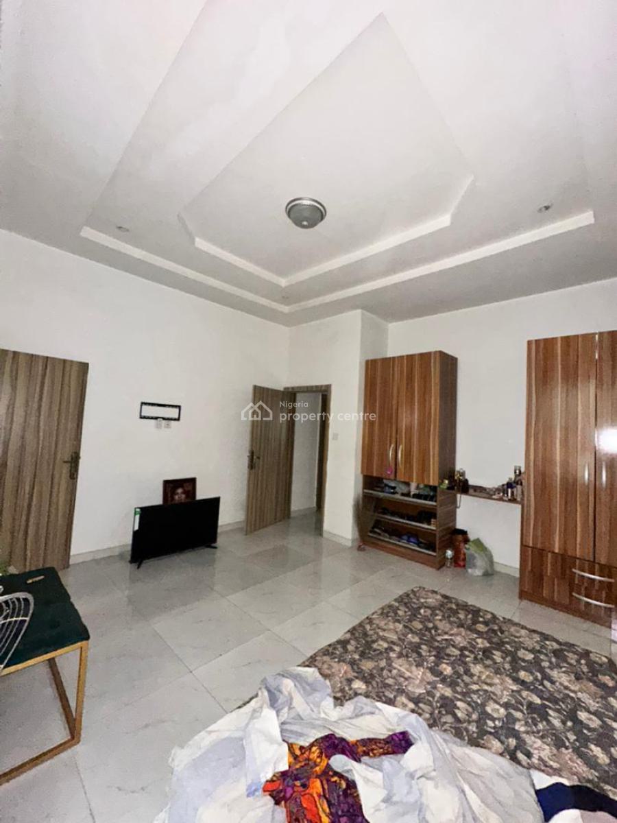 *fully Serviced 4 Bedrooms Terrace Duplex in Bera, Chevron, Lekki, Lagos, Terraced Duplex for Rent