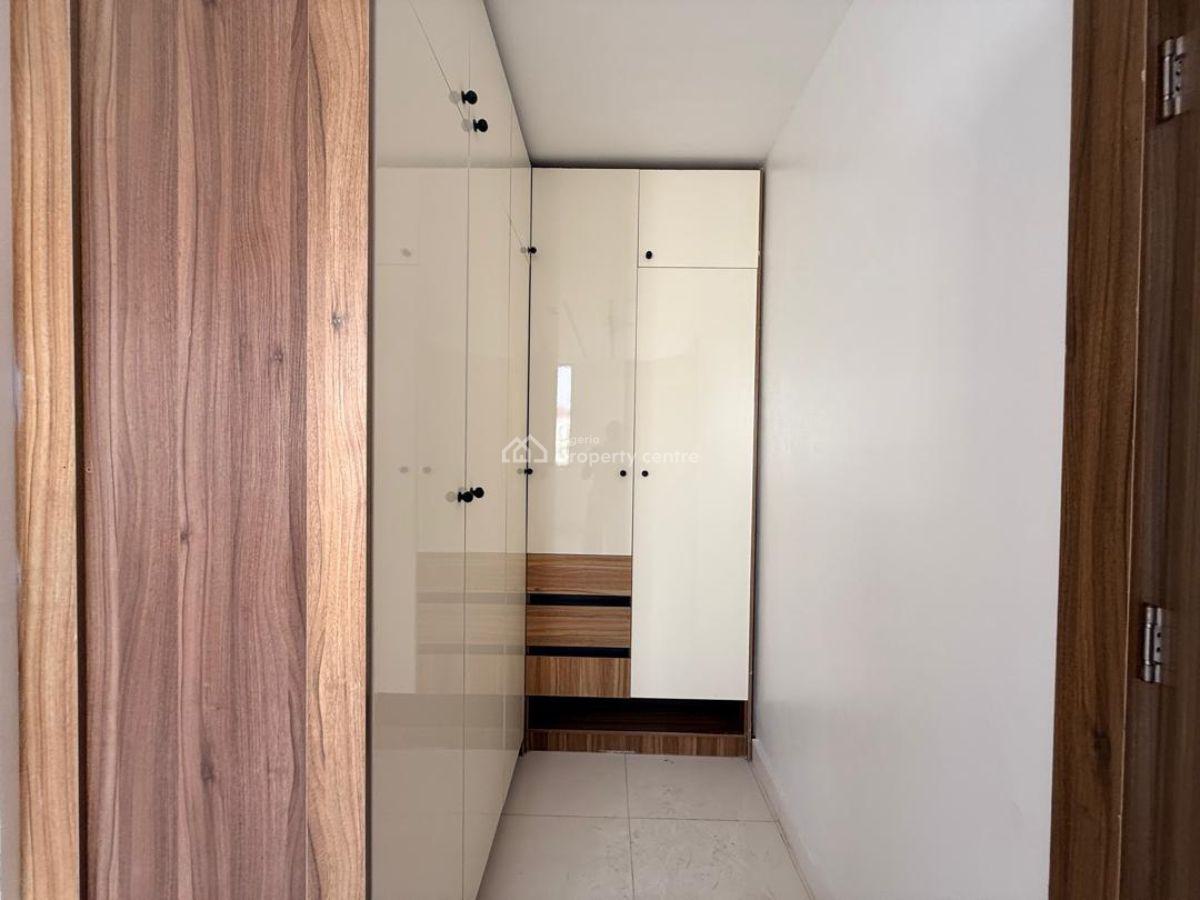 Investor Deal on 2-bedroom Instant Cash Flow, Oniru Estate, Oniru, Victoria Island (vi), Lagos, Flat / Apartment for Sale