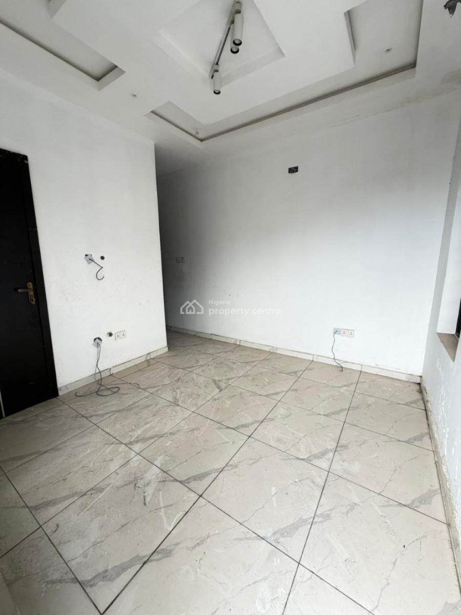 Spacious 2bedroom Flat Brand New, Secure Estate Ologolo, Lekki, Lagos, Flat / Apartment for Rent
