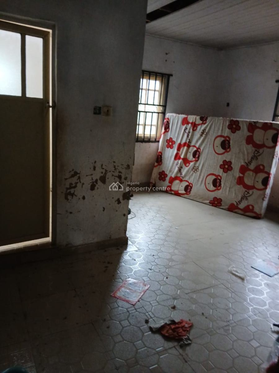 Three Bedrooms Bungalow on a Plot of Land, Ikorodu, Lagos, Detached Bungalow for Sale