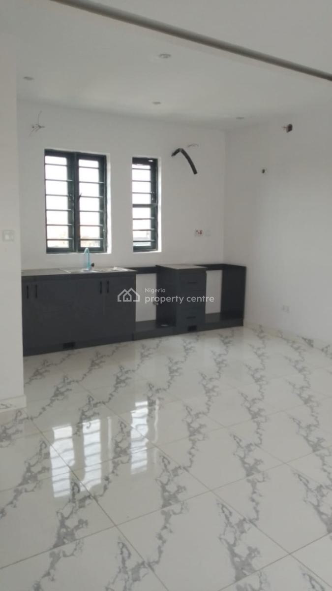 2 Bedroom Apartment, Ologolo, Lekki, Lagos, Flat / Apartment for Rent