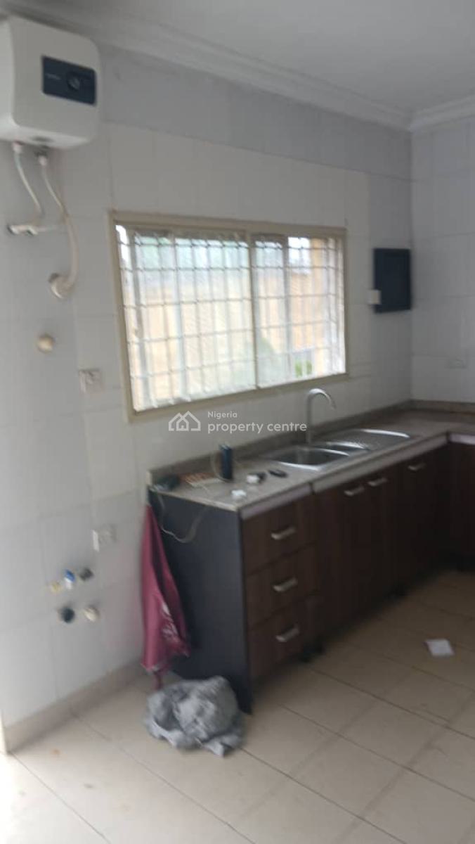 Newly Renovated 3 Bedroom Flat with Bq, Adeniyi Jones Ikeja, Adeniyi Jones, Ikeja, Lagos, Flat / Apartment for Rent