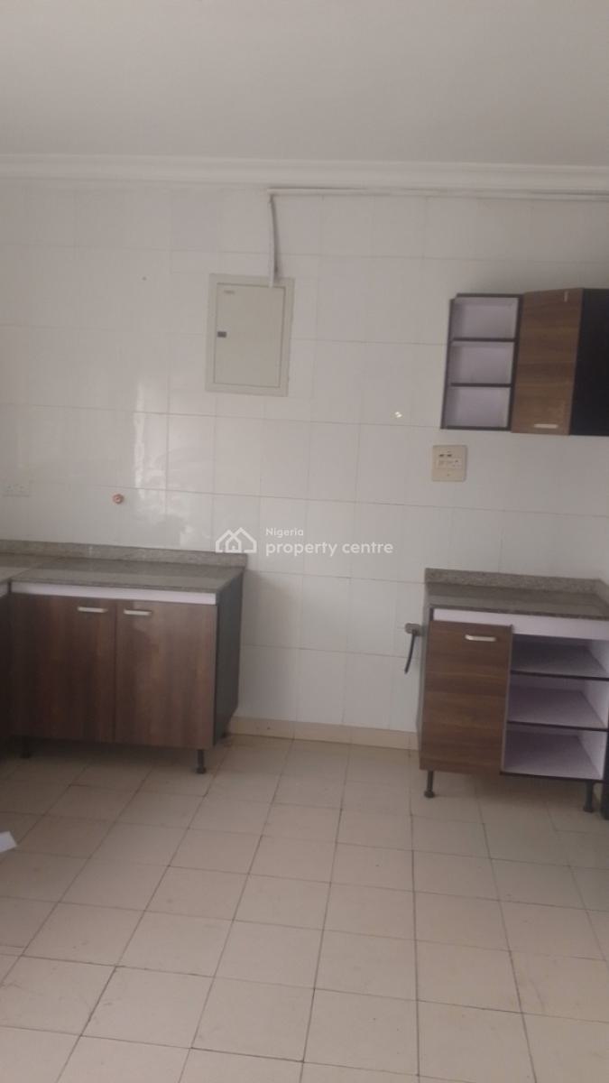Newly Renovated 3 Bedroom Flat with Bq, Adeniyi Jones Ikeja, Adeniyi Jones, Ikeja, Lagos, Flat / Apartment for Rent