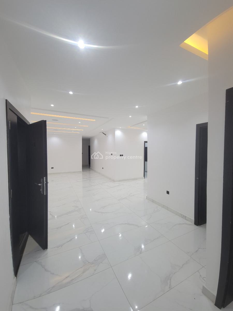 Brand New 3 Bedroom Flat, Lekki Phase 1, Lekki, Lagos, Flat / Apartment for Rent