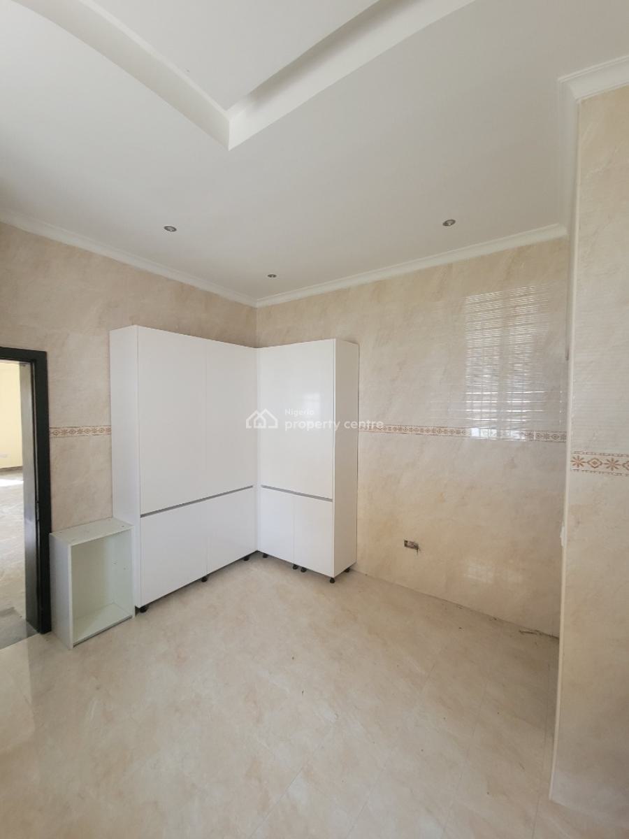 3bedroom Flat in Lekki Phase 1, Lekki Phase 1, Lekki, Lagos, Flat / Apartment for Rent