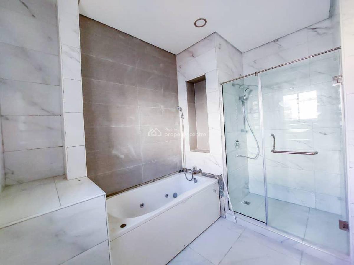 Luxury 4-bedroom Terrace with 1 Room  with Excellent Facility, Phase 1, Lekki, Lagos, Terraced Duplex for Rent