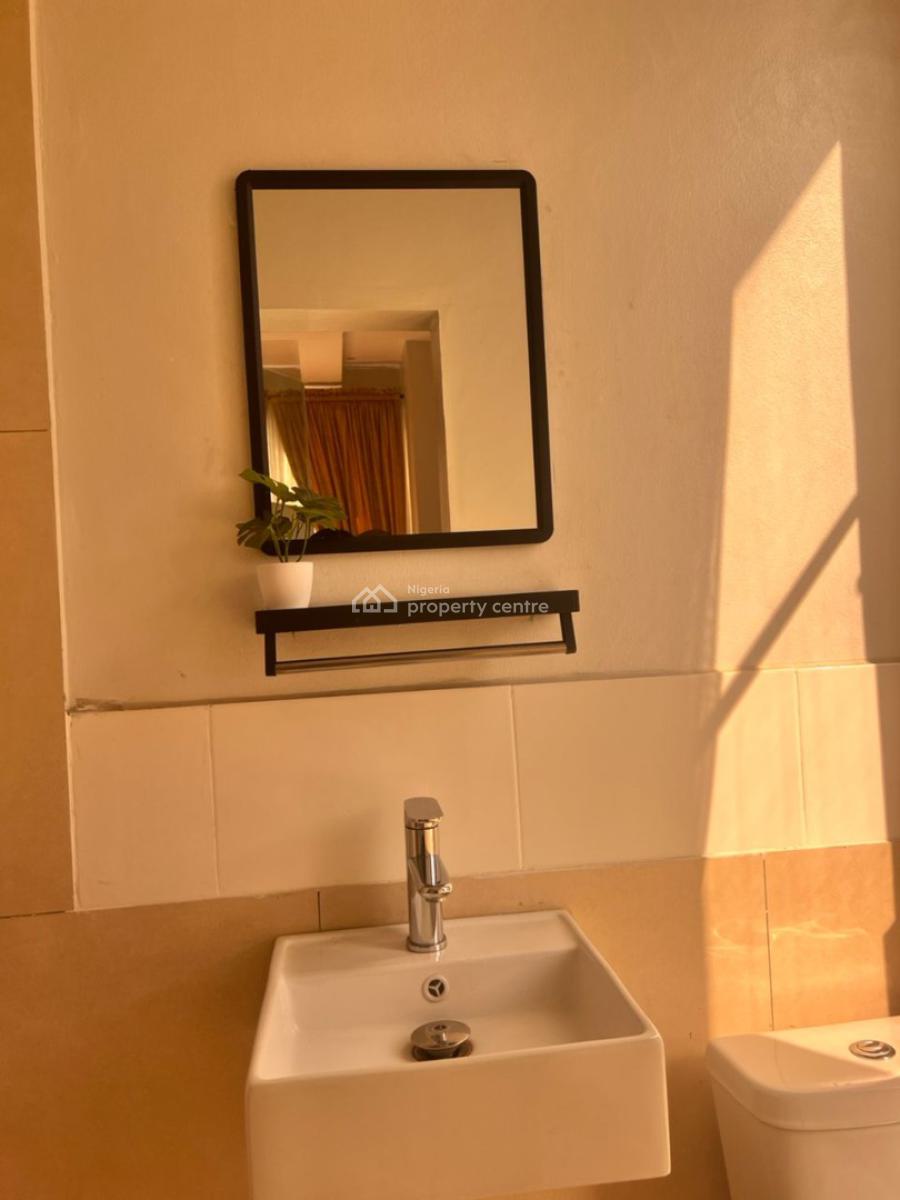 Service and Spacious 2 Bedroom Apartment, Osapa London, Osapa, Lekki, Lagos, Flat / Apartment for Sale