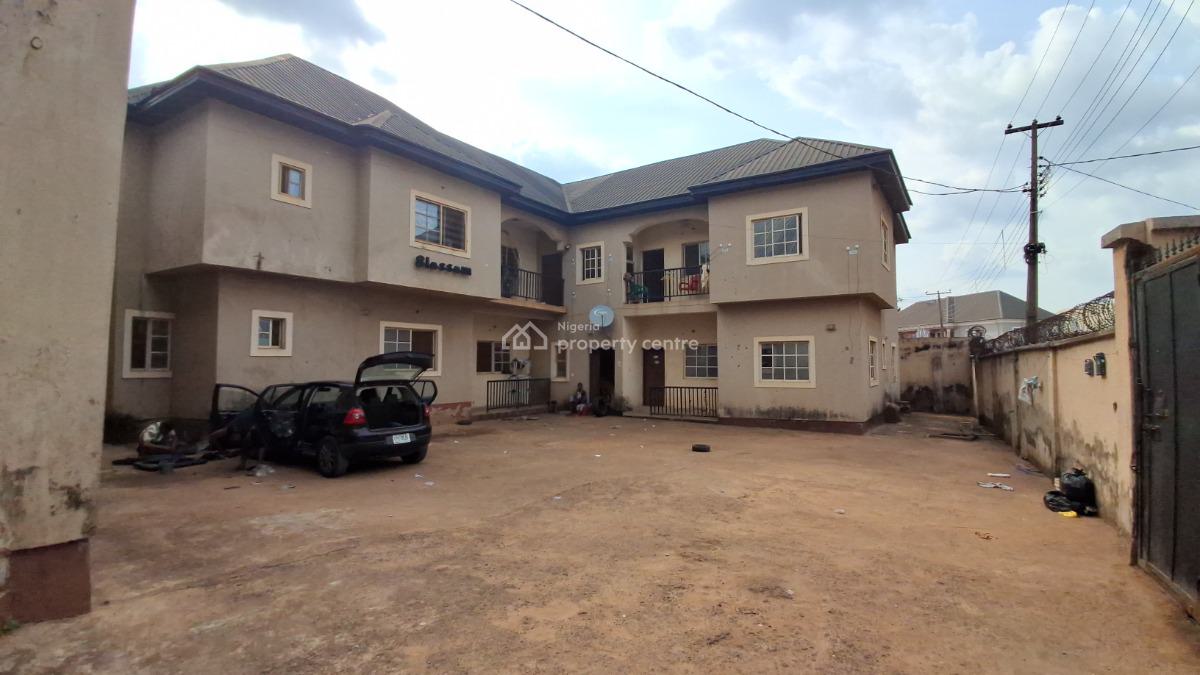 Block of 8 Flats on 1,232sqm of Land, Okpuno, Awka, Anambra, Flat / Apartment for Sale