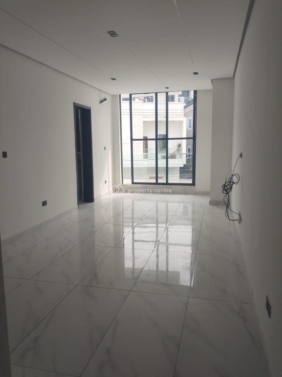 1 Bedroom Apartment, Ologolo, Lekki, Lagos, Flat / Apartment for Sale