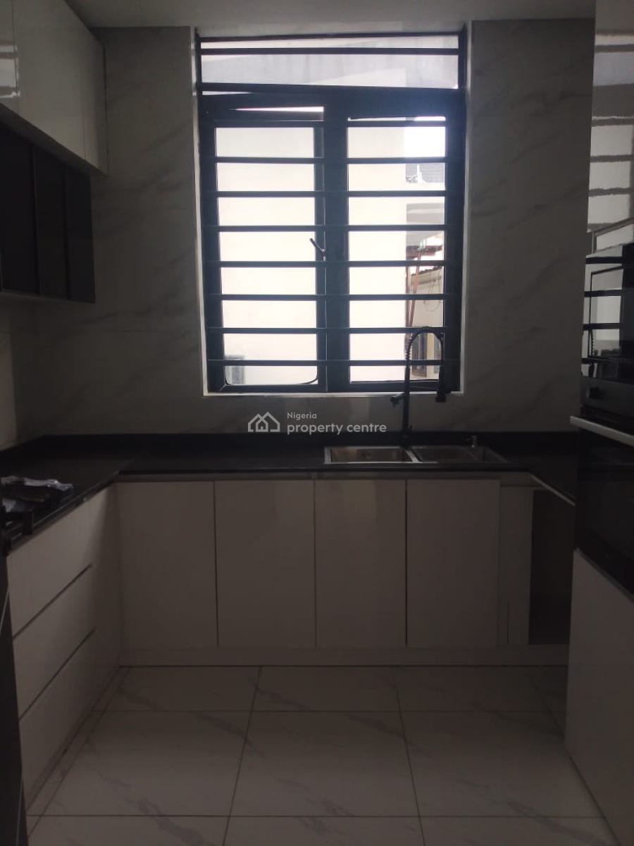 1 Bedroom Apartment, Ologolo, Lekki, Lagos, Flat / Apartment for Sale