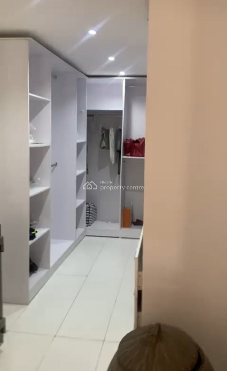 4 Bed Rooms Penthouse  2 Sitting Rooms P, Primewater Gardens 2 Estate Lekki 1, Ikate, Lekki, Lagos, Flat / Apartment for Sale