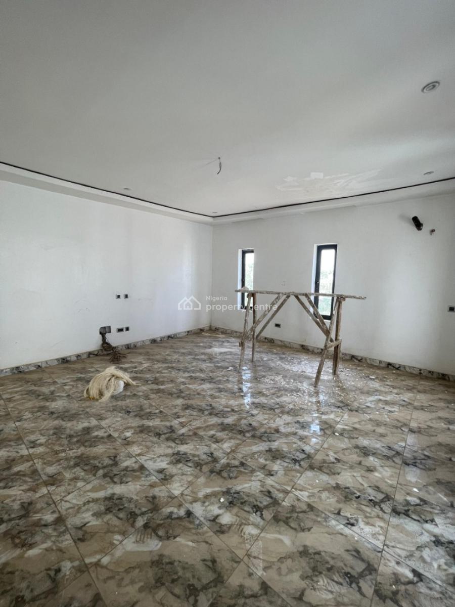 New Listing -- 6-bedroom Fully Detached Duplex, Guzape District, Abuja, Detached Duplex for Sale